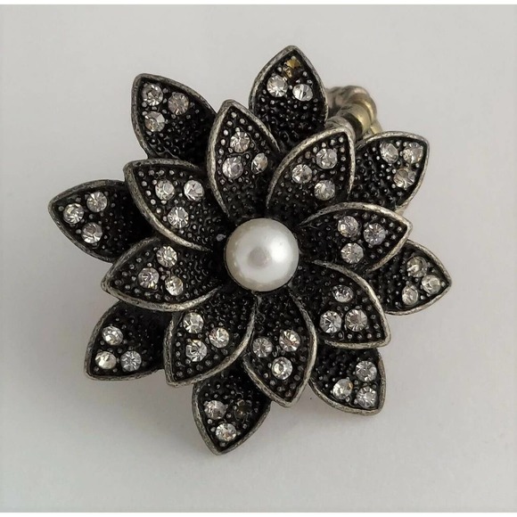 Flower Fashion Adjustable Rings Lot of 3 Rhinestone Faux Pearl Green Silver Tone - Picture 4 of 11